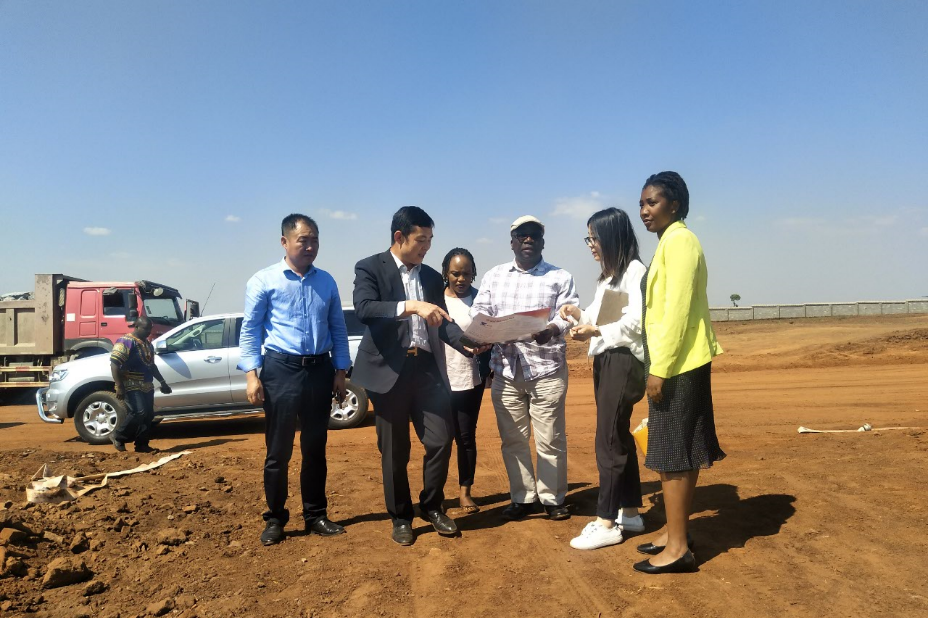 马拉维博彩委员会来园区参观